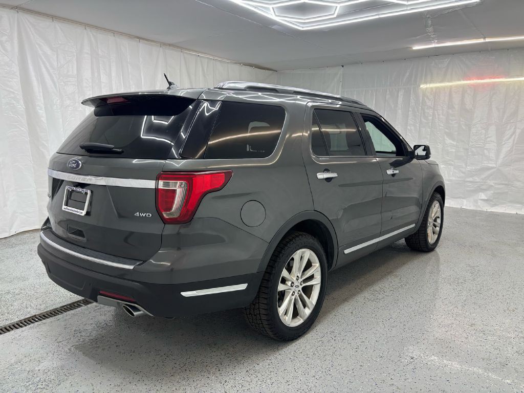 2018 Ford Explorer Image 3