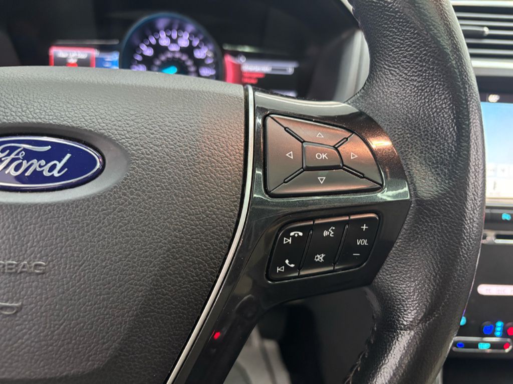 2018 Ford Explorer Image 12