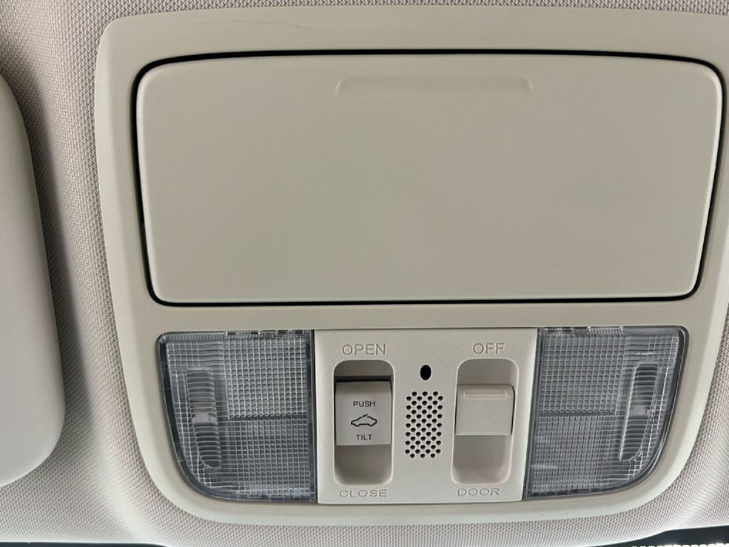 2012 Honda CR-V Image 22