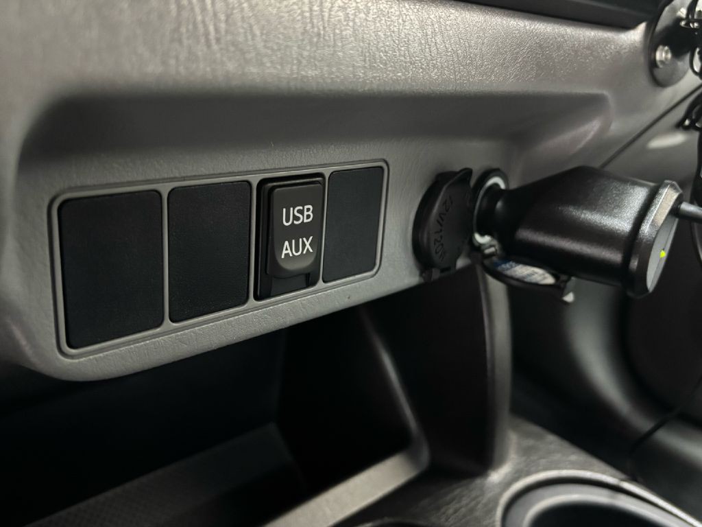2014 Toyota Tacoma Image 15