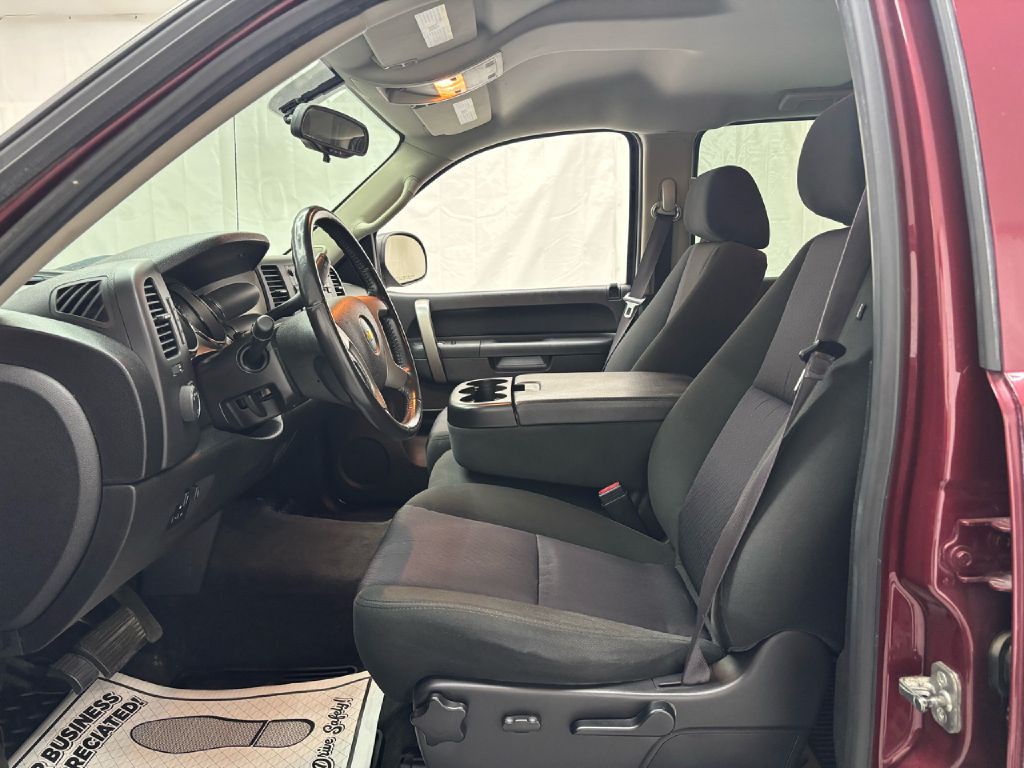 2013 Chevrolet Silverado 1500 Image 8