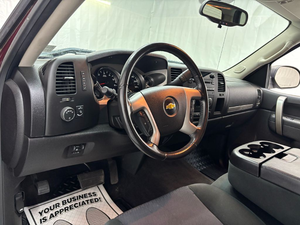 2013 Chevrolet Silverado 1500 Image 9