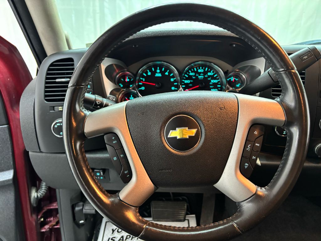 2013 Chevrolet Silverado 1500 Image 12