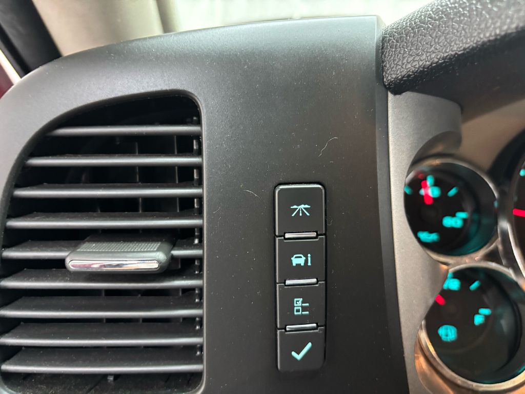 2013 Chevrolet Silverado 1500 Image 17