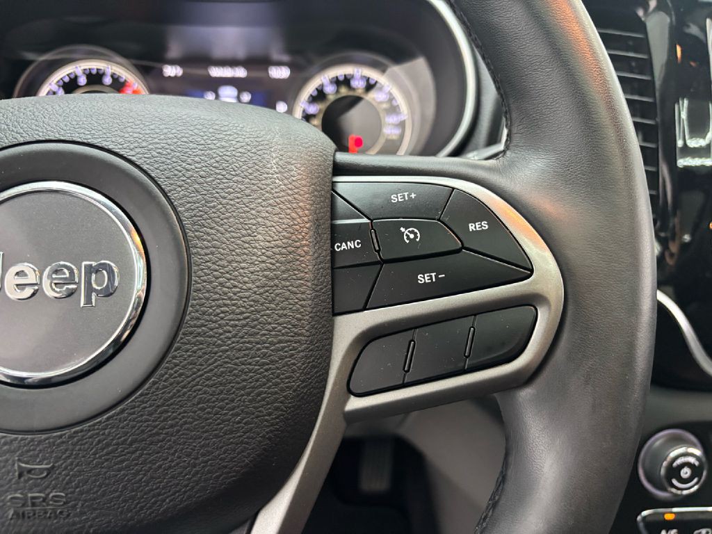 2019 Jeep Cherokee Image 15