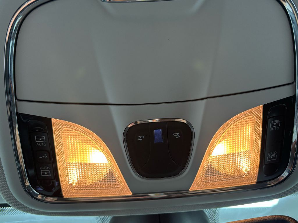2019 Jeep Cherokee Image 23