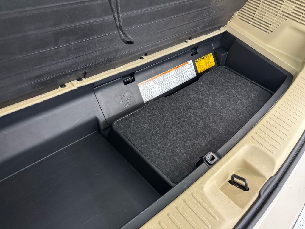 2015 Toyota Highlander Image 37