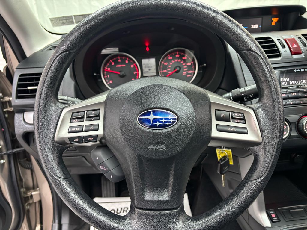 2015 Subaru Forester Image 13