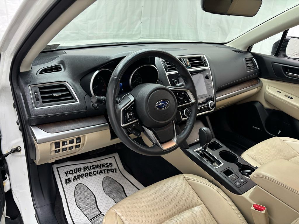2018 Subaru Outback Image 10