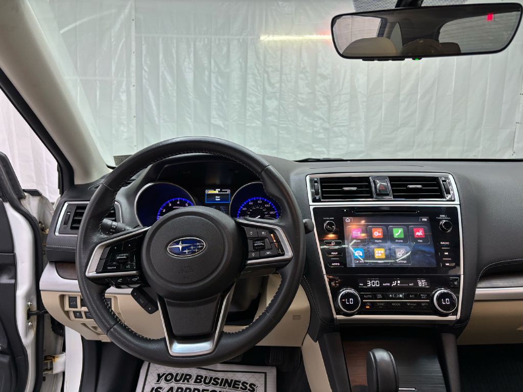 2018 Subaru Outback Image 12