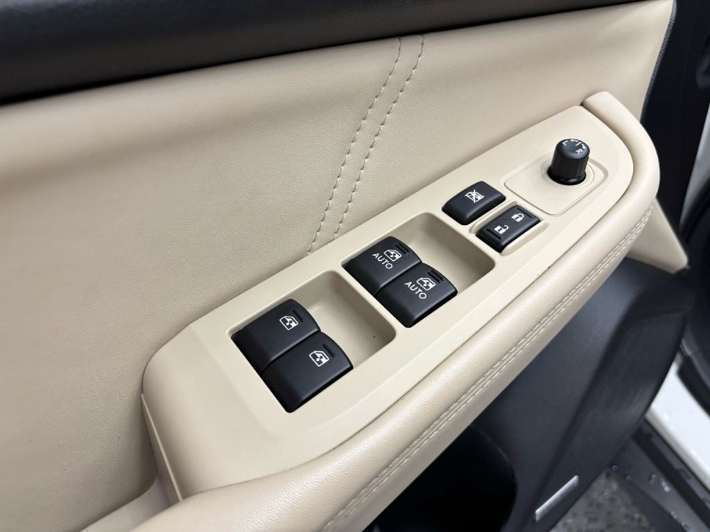 2018 Subaru Outback Image 16