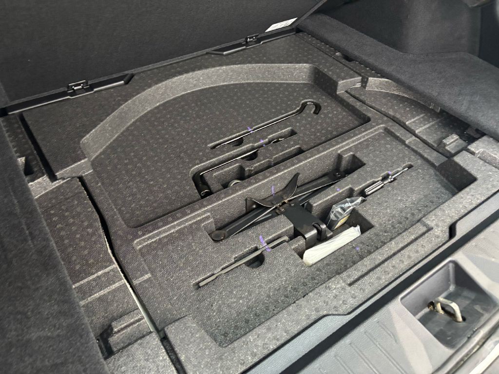 2018 Subaru Outback Image 32