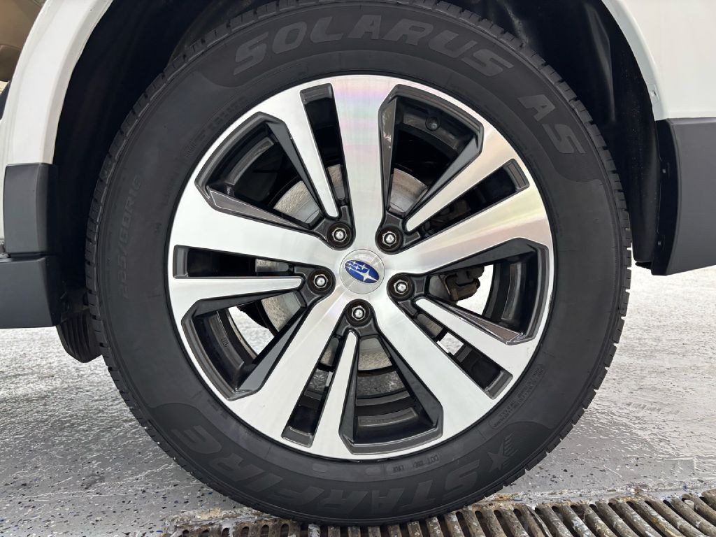 2018 Subaru Outback Image 35