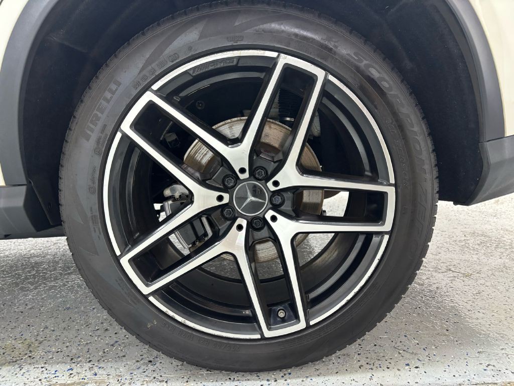 2019 Mercedes-Benz GLE-Class Image 38