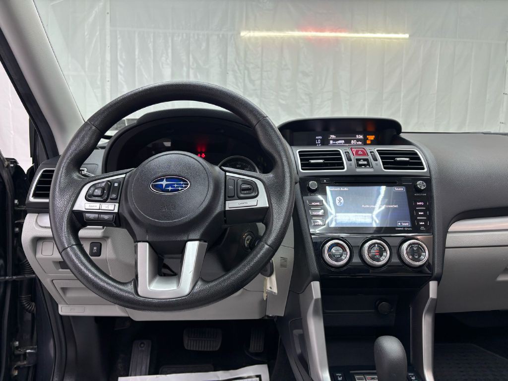 2017 Subaru Forester Image 15