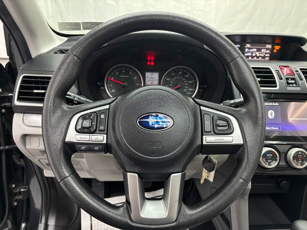 2017 Subaru Forester Image 16