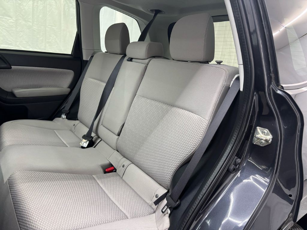 2017 Subaru Forester Image 26