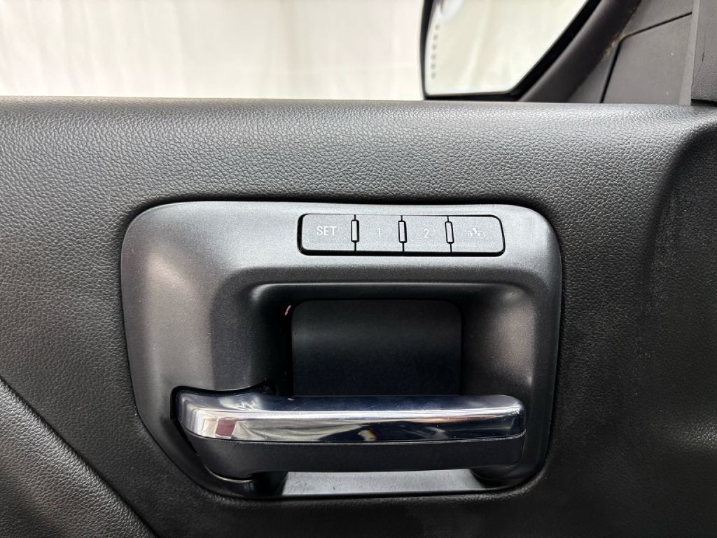 2018 GMC Sierra Image 18