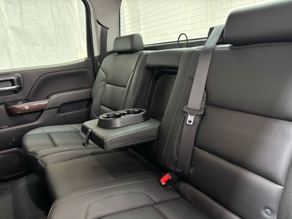 2018 GMC Sierra Image 30