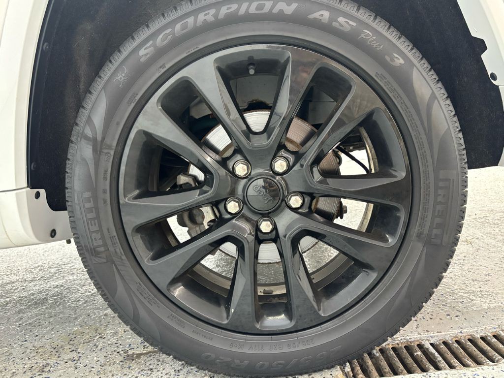 2020 Jeep Grand Cherokee Image 34