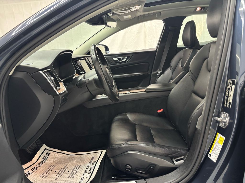 2019 Volvo S60 Image 9