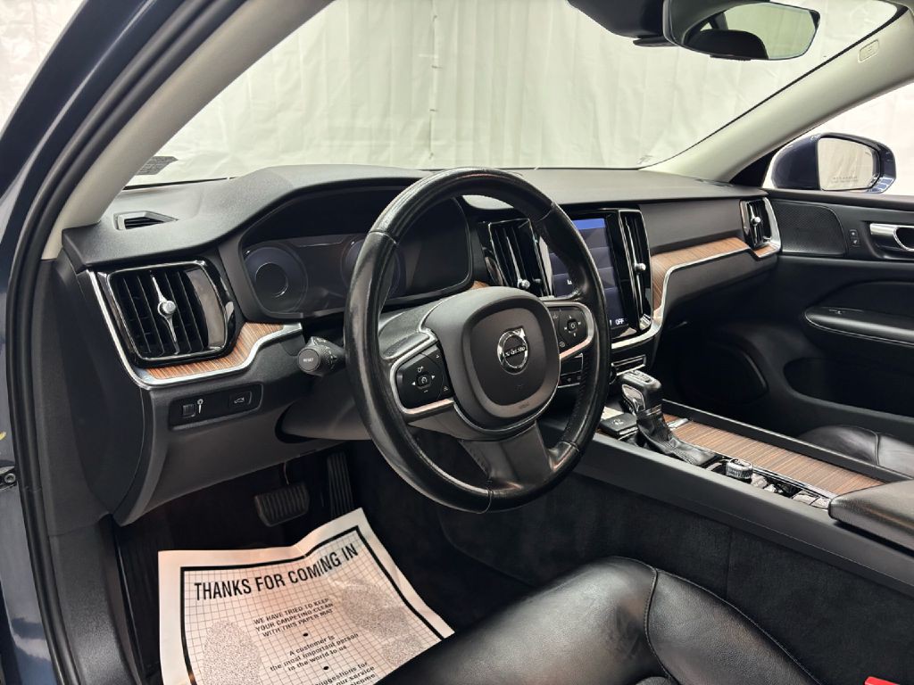 2019 Volvo S60 Image 10
