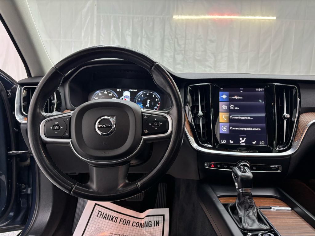 2019 Volvo S60 Image 12