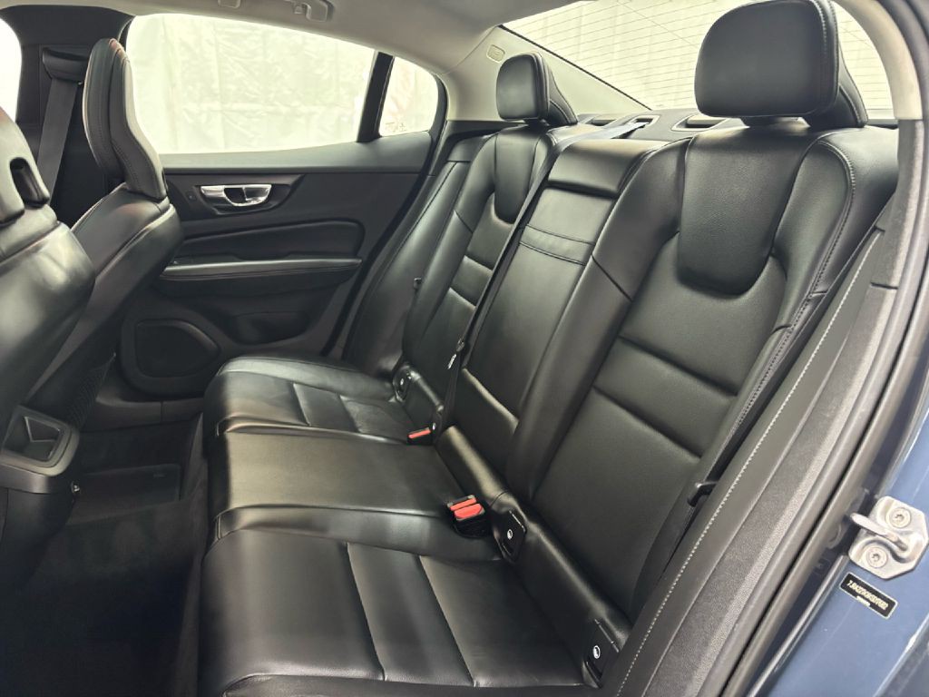 2019 Volvo S60 Image 25