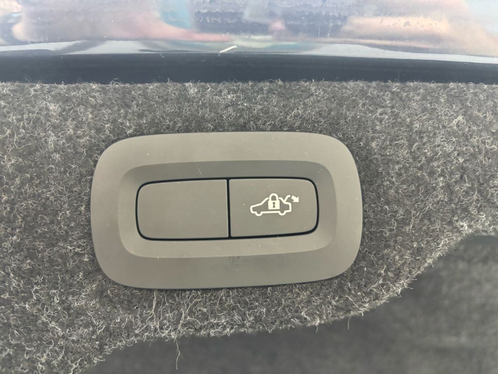 2019 Volvo S60 Image 29