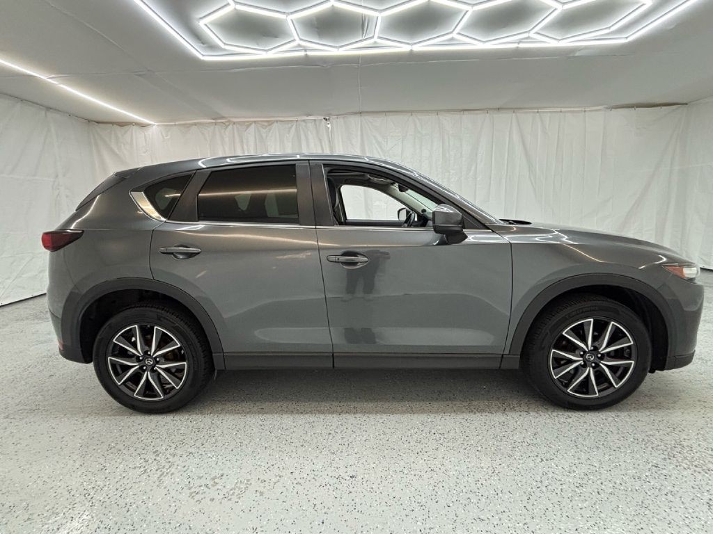 2018 Mazda CX-5 Image 2