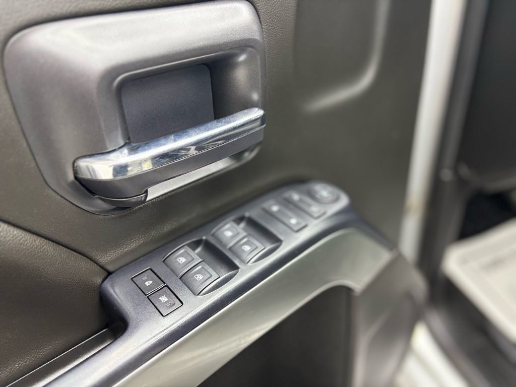 2019 Chevrolet Silverado 1500 Image 14