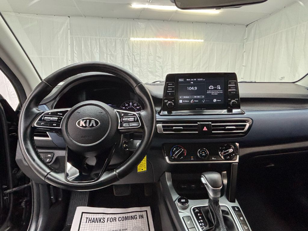 2021 Kia Seltos Image 16