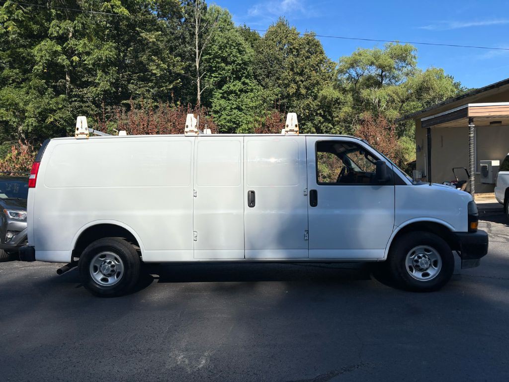 2020 Chevrolet Express Image 2
