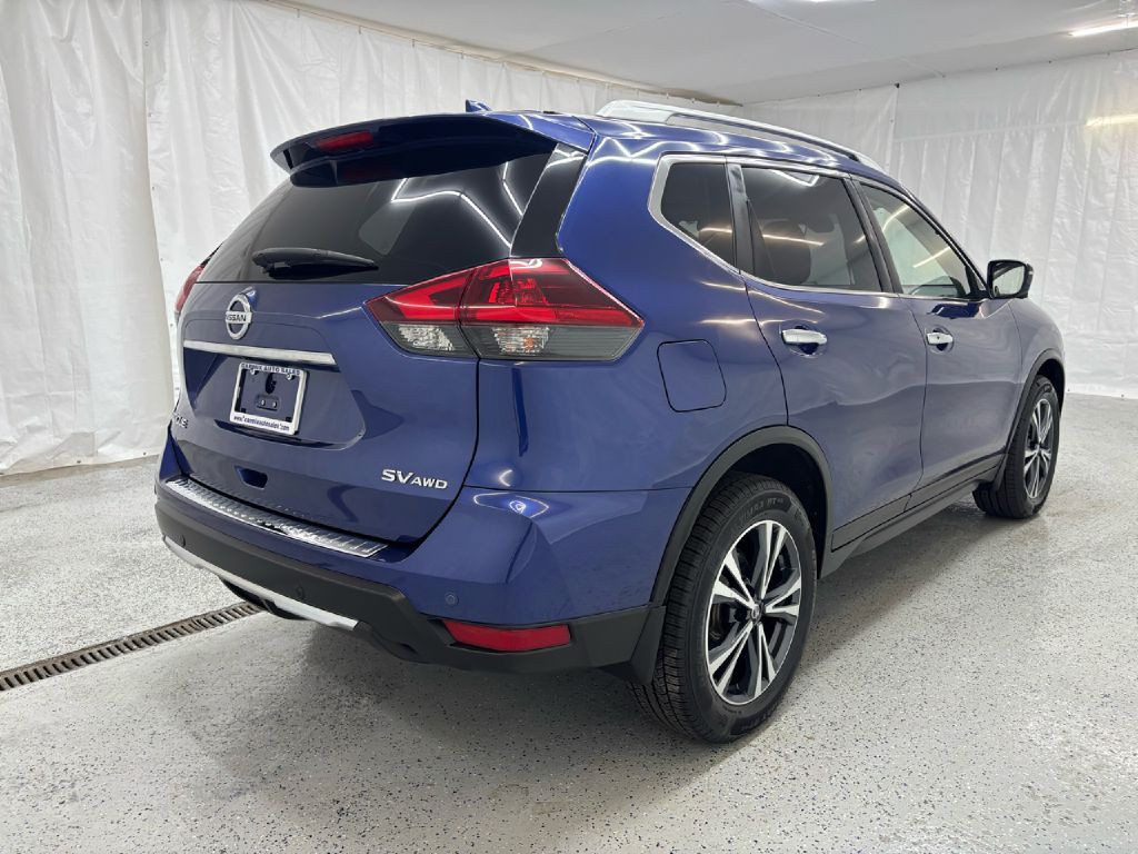 2019 Nissan Rogue Image 3