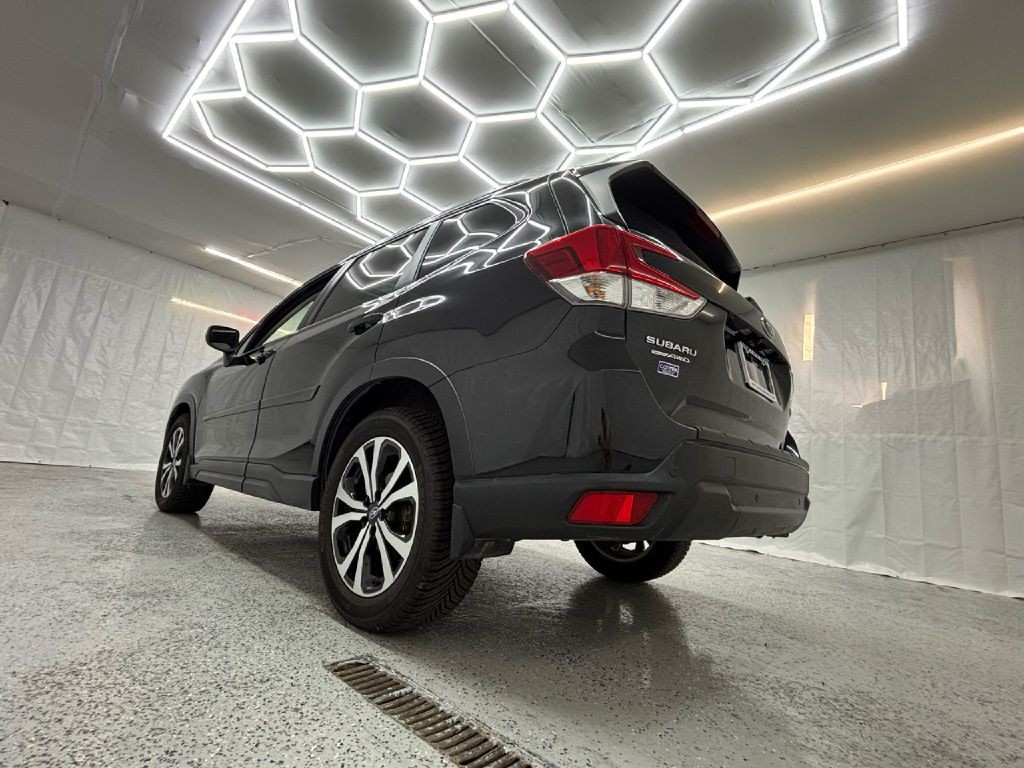 2021 Subaru Forester Image 11