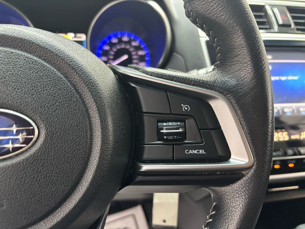 2018 Subaru Outback Image 17