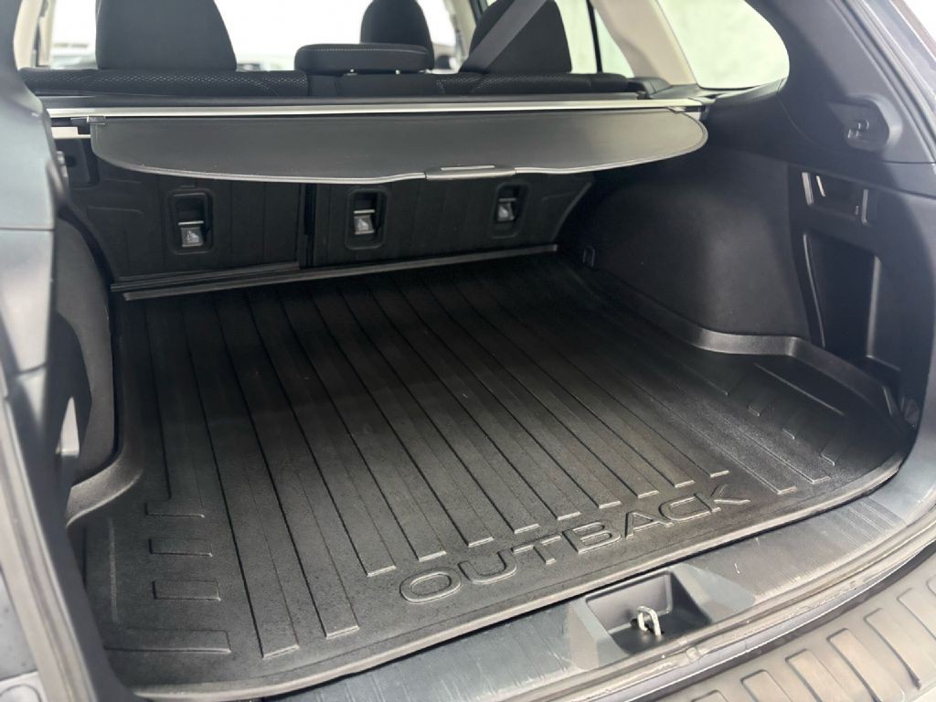 2018 Subaru Outback Image 30