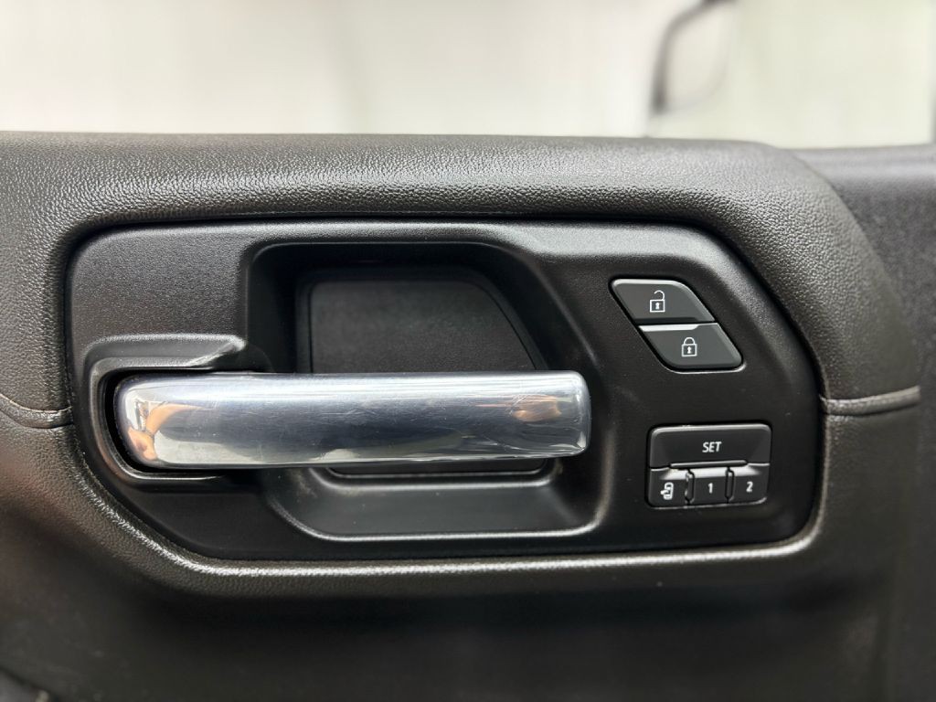 2019 GMC Sierra Image 26