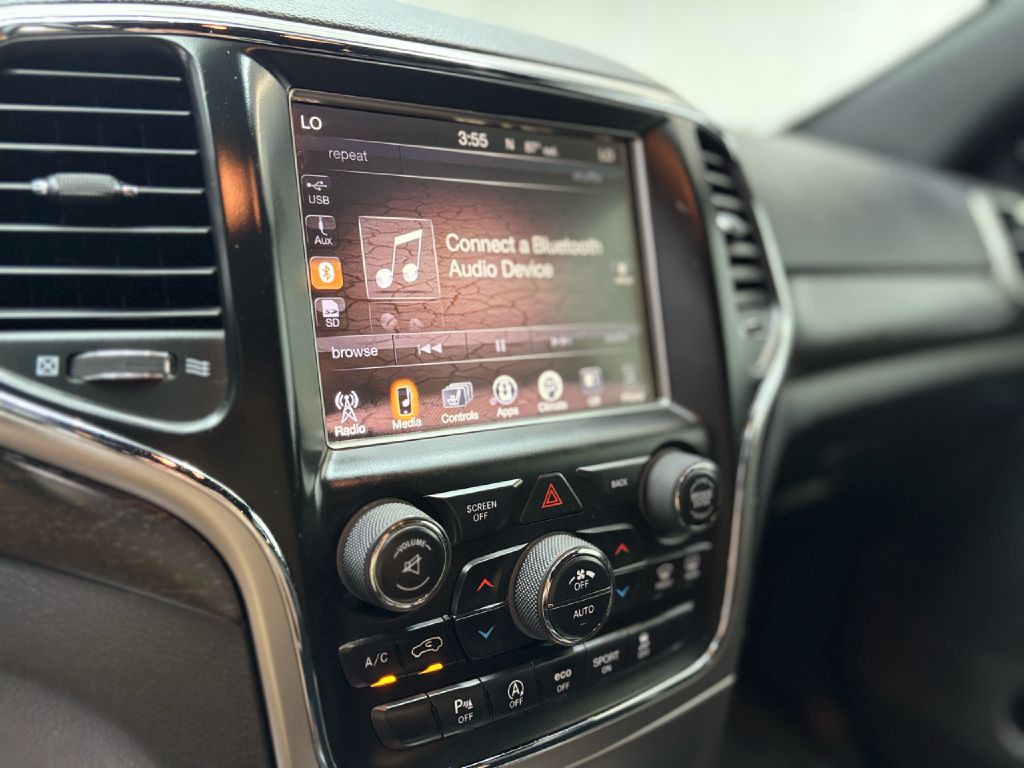 2017 Jeep Grand Cherokee Image 21