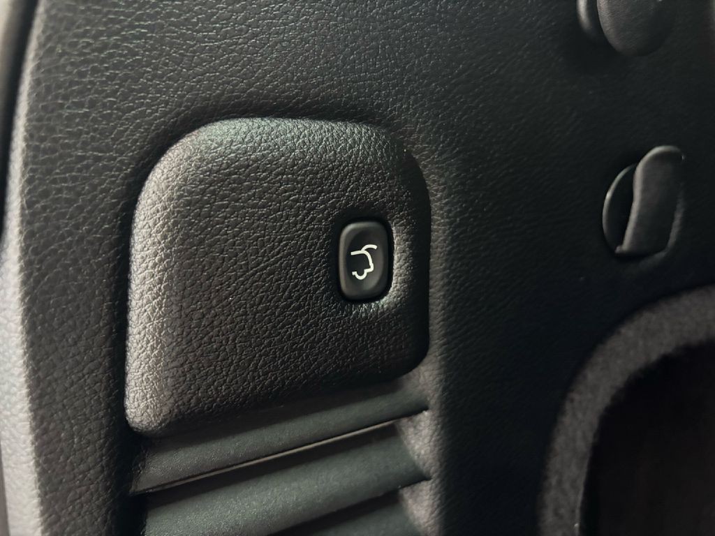 2017 Jeep Grand Cherokee Image 33