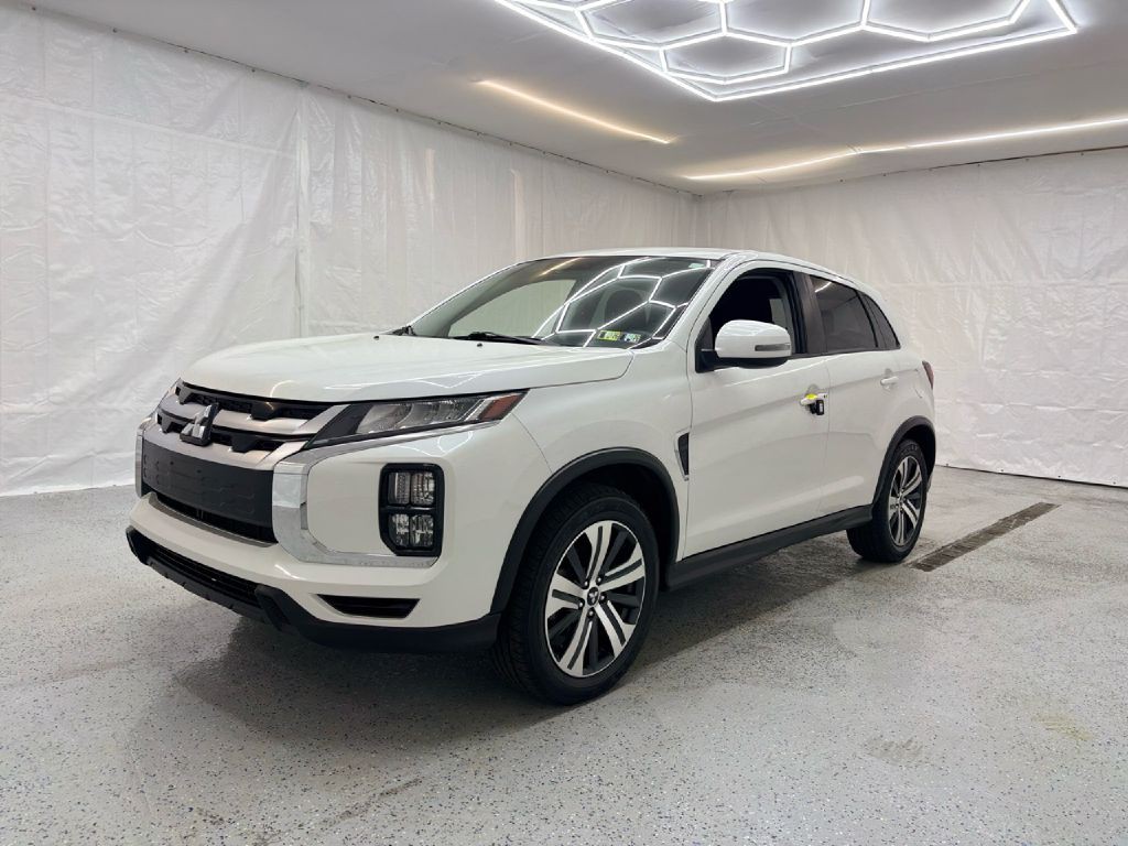 2021 Mitsubishi Outlander Image 6