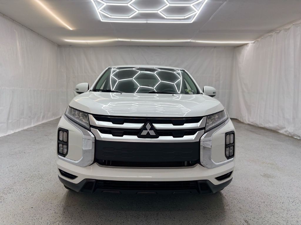2021 Mitsubishi Outlander Image 7