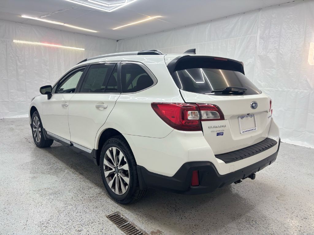 2019 Subaru Outback Image 5