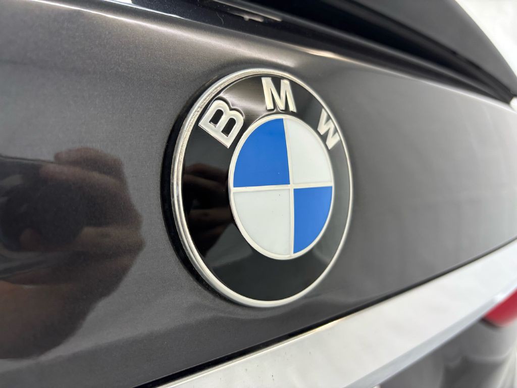 2021 BMW X7 Image 13