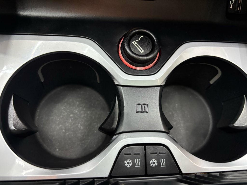 2021 BMW X7 Image 29