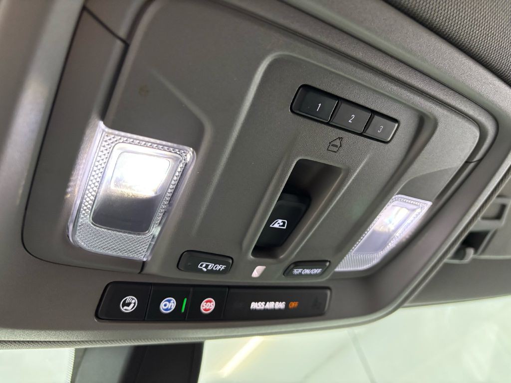 2019 Chevrolet Silverado 1500 Image 32