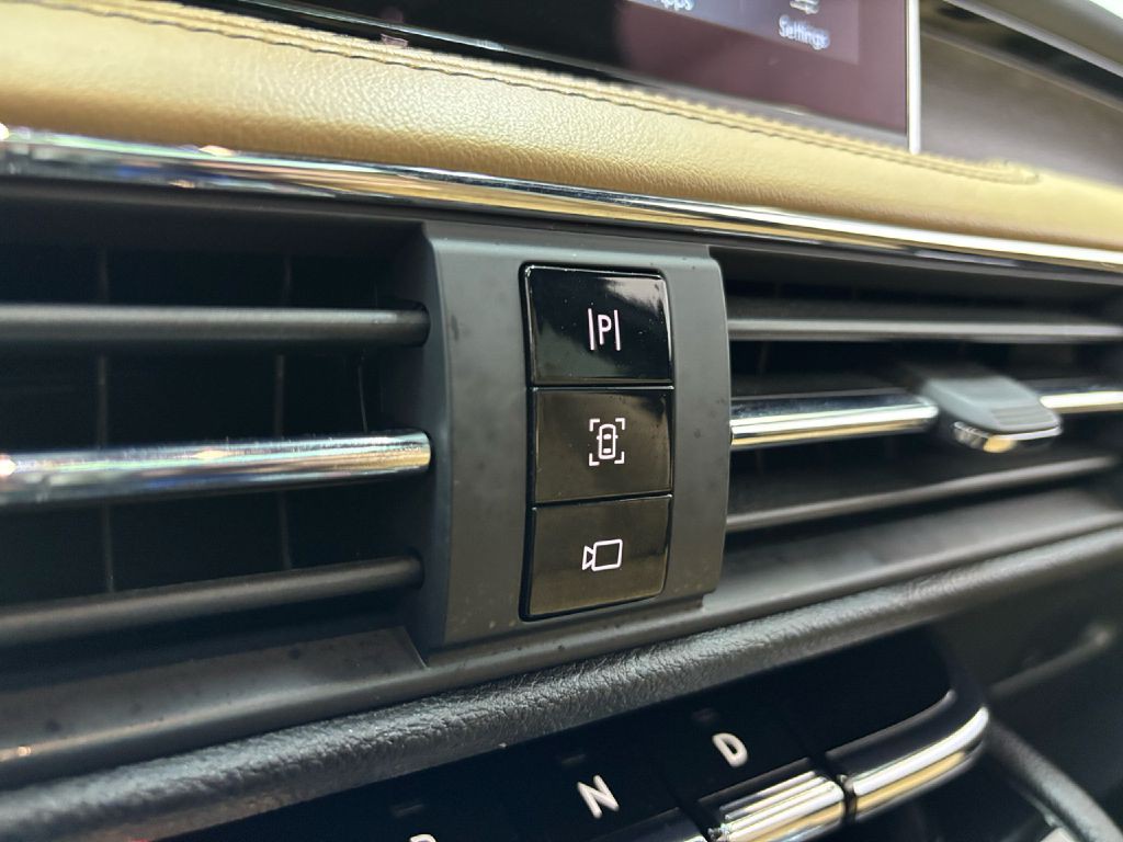 2021 Lincoln Corsair Image 28