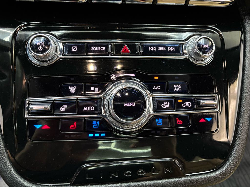 2021 Lincoln Corsair Image 30