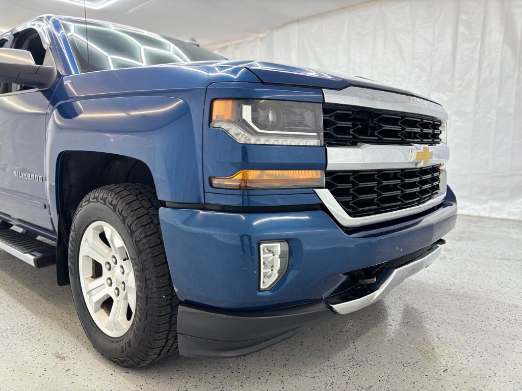 2017 Chevrolet Silverado 1500 Image 9