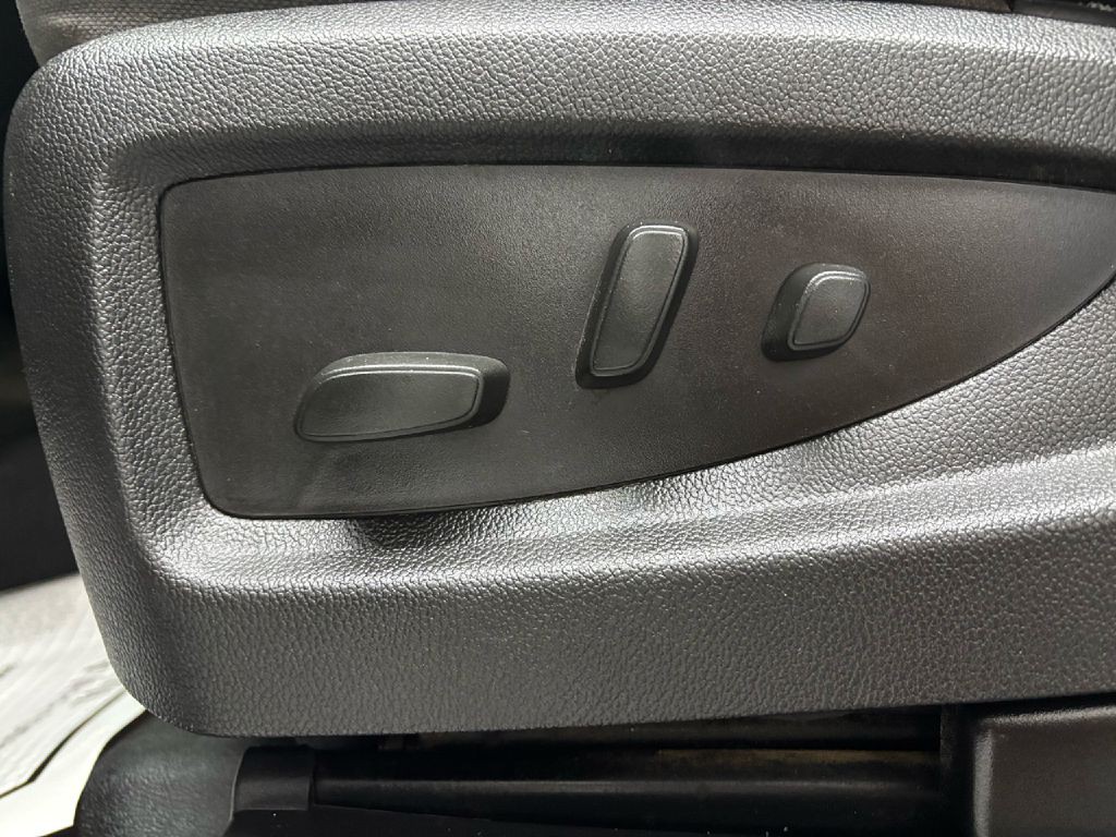 2017 Chevrolet Silverado 1500 Image 25